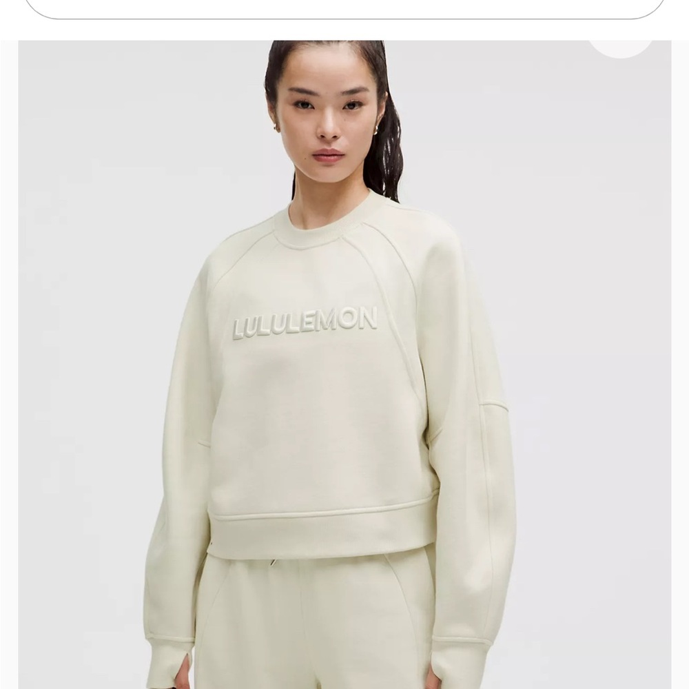 NWOT Lululemon Sweatshirt
